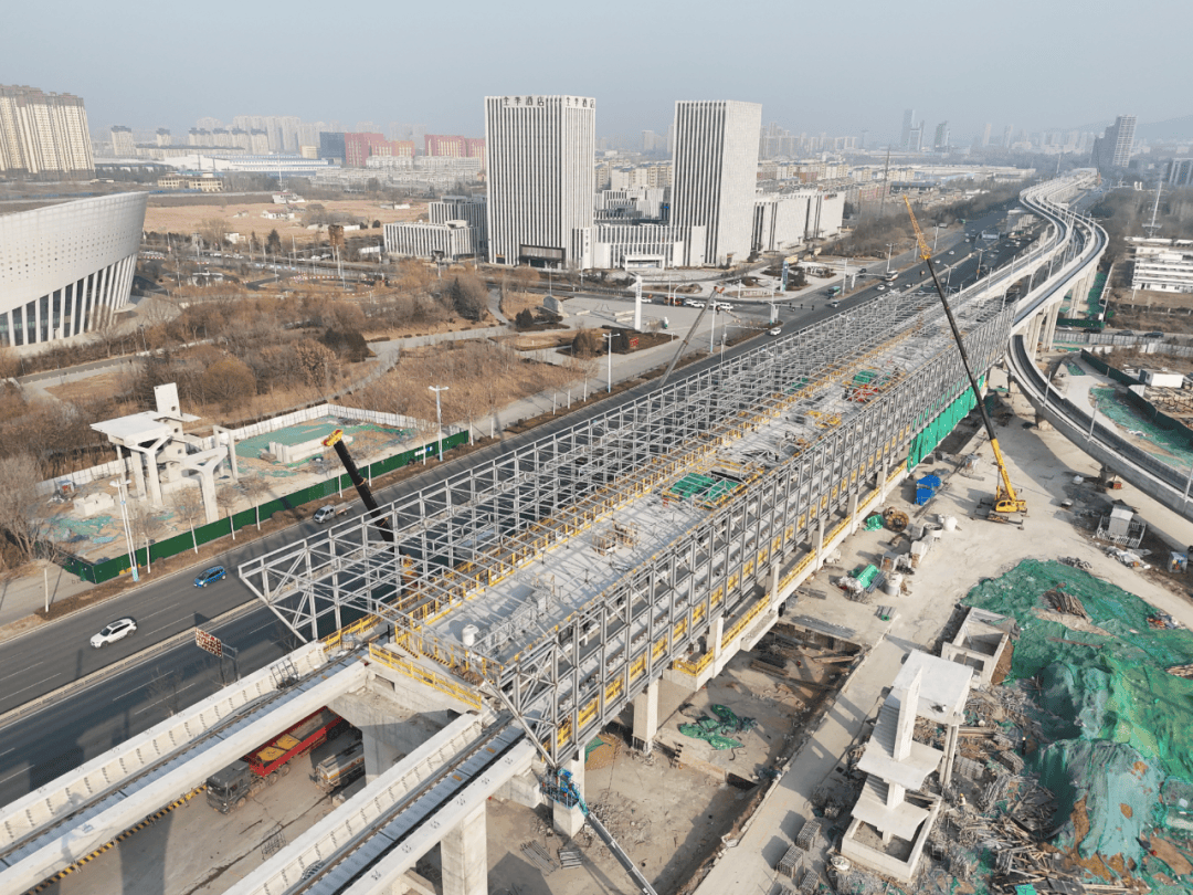 济南地铁项目车站主体钢结构及附属土建工程顺利完工
